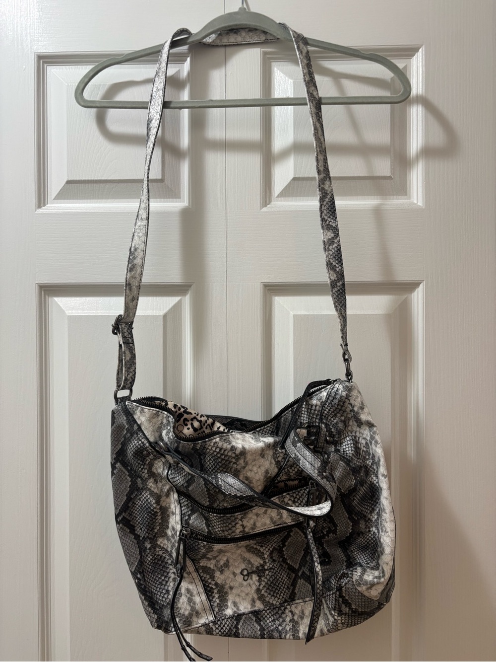 Jessica Simpson Snake-Print Shoulder Bag in Gray and Black